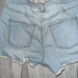 Universal Thread Blue Jean Shorts Distressed Hem